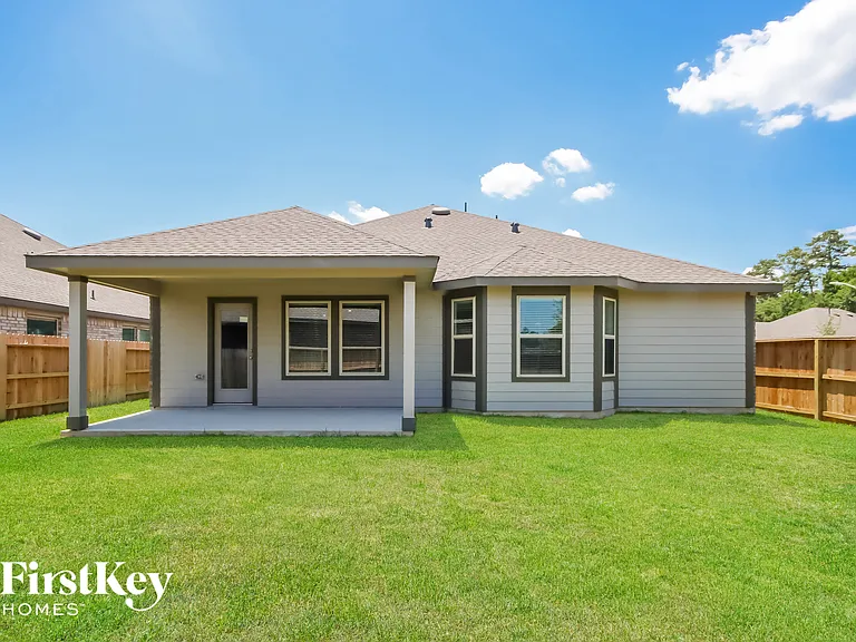 18909 Collina Way — Photo 14