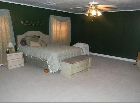 3rd image of 15115 Colley Dr