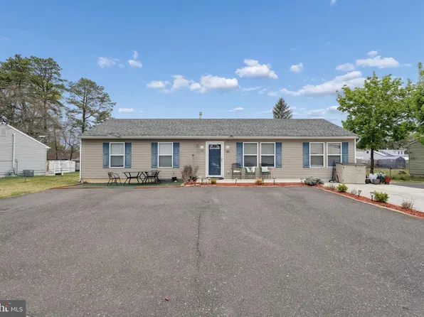233 Cherokee Dr, Browns Mills, NJ 08015