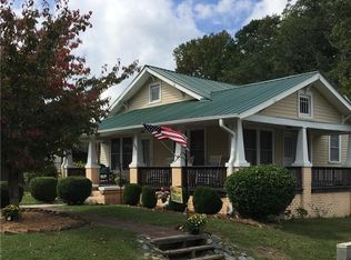 5680 Old Walkertown Rd, Walkertown, NC 27051