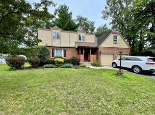 67 Trafalgar Dr, Plattsburgh, NY 12901