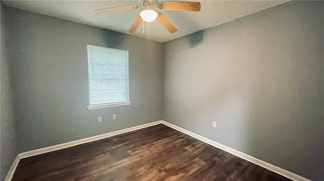2236 Litchwood Ln — Photo 13