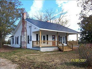 2nd image of 2698 Bowman Hwy