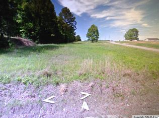 8976 Beaird Rd, Hokes Bluff, AL 35903