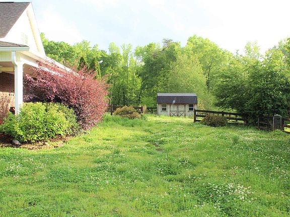 4th image of 1945 Old Alabama Rd