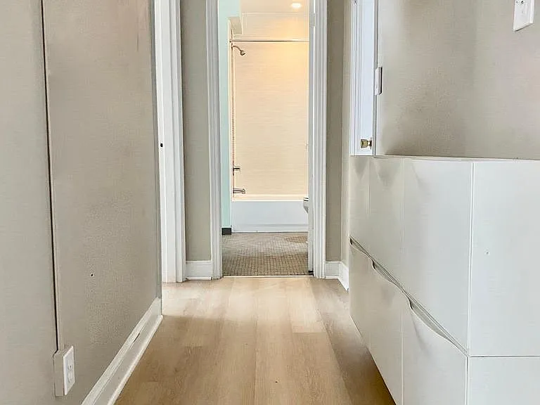 2339 40th Pl NW #304 — Photo 7