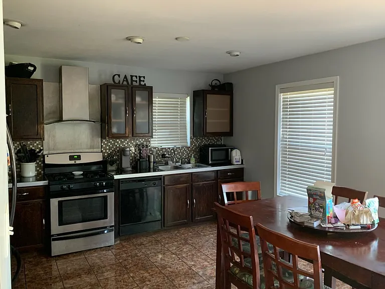 5311 Whisper Meadow Ct — Photo 2