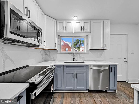 4th image of 4302 Byers St