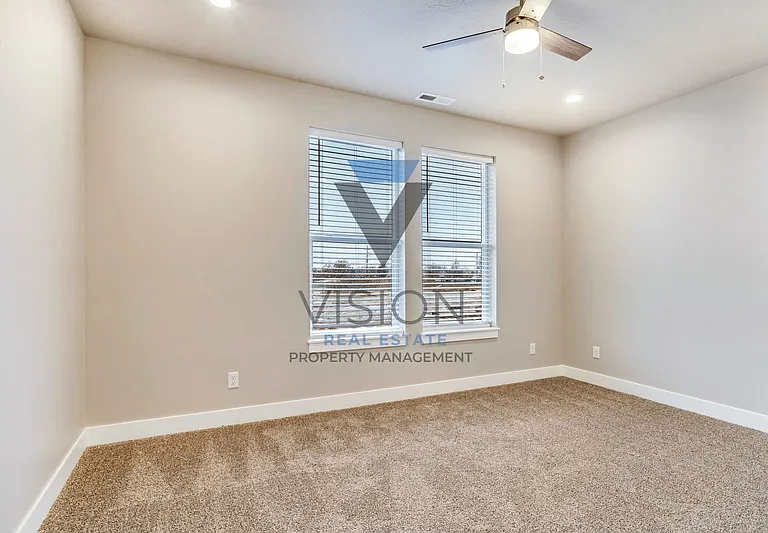 1098 S High Ridge Rd — Photo 27