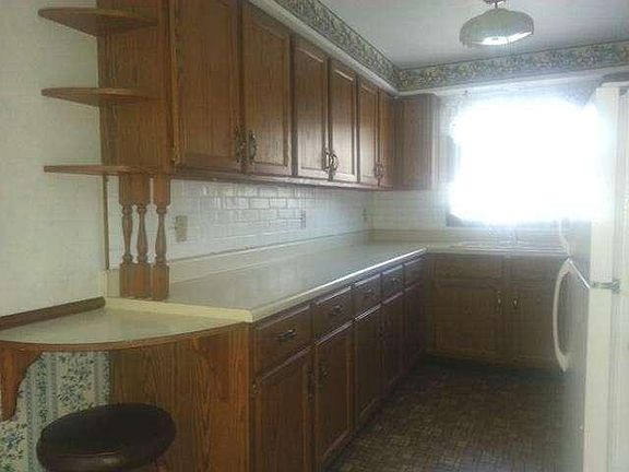 3rd image of 3603 Bonnie Ct