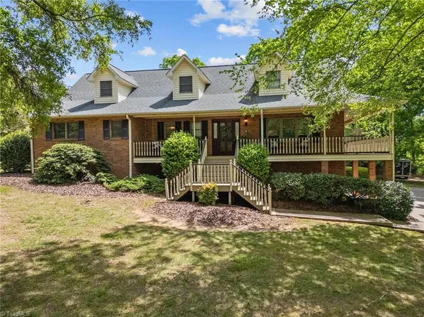627 S Chapel St, Landis, NC 28088