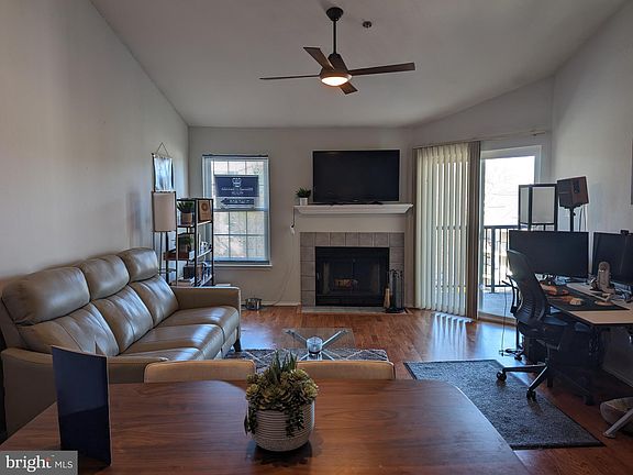 5th image of 3309 Wyndham Cir APT 4182