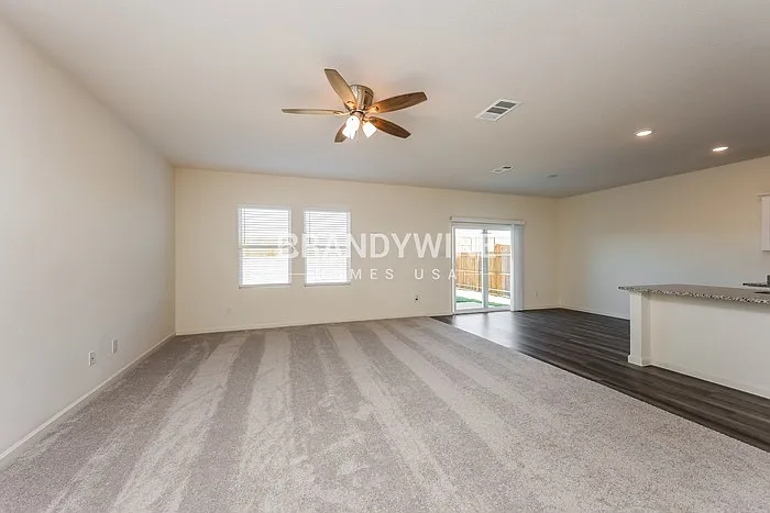 4422 Marsh Hawk Dr — Photo 5