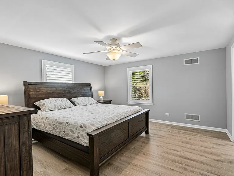 509 Ticonderoga Ln — Photo 38