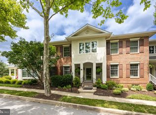 420 Vineyard Ln, Downingtown, PA 19335