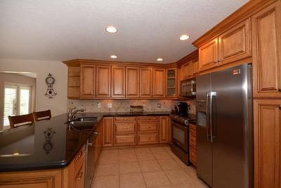 16802 Saddlebrook Dr17