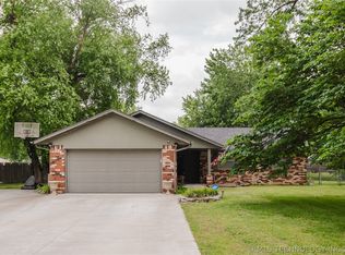 13831 S Dogwood St, Glenpool, OK 74033