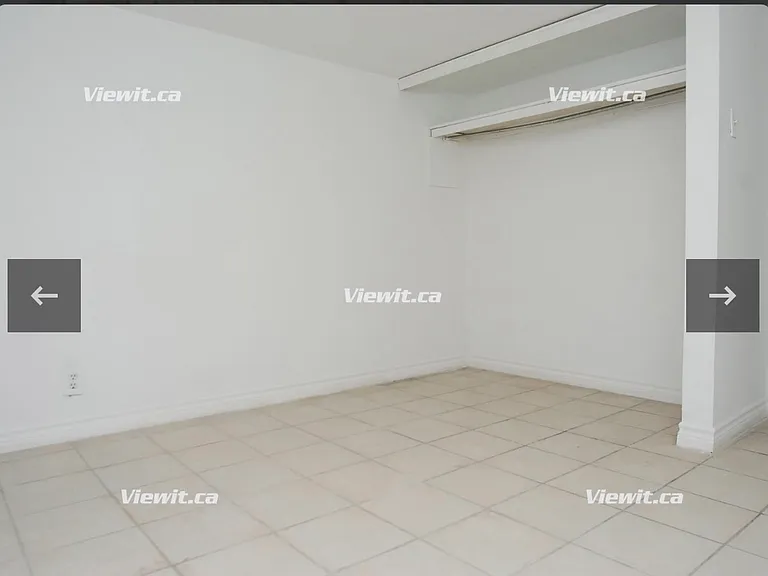 2422 Danforth Ave #5 — Photo 2