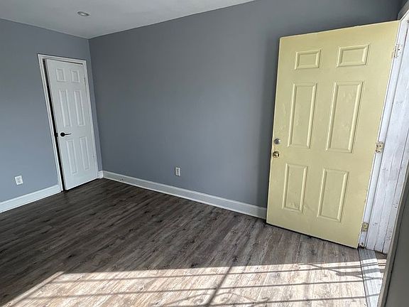 5th image of 1766 Gales St NE