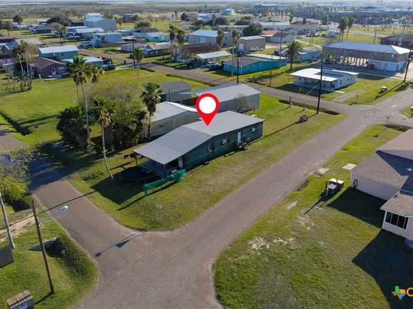 203 Beach Dr, Port Mansfield, TX 78598