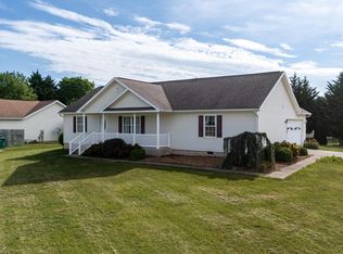 437 Dorset St, Broadway, VA 22815