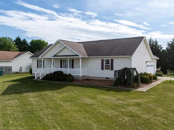 437 Dorset St, Broadway, VA 22815