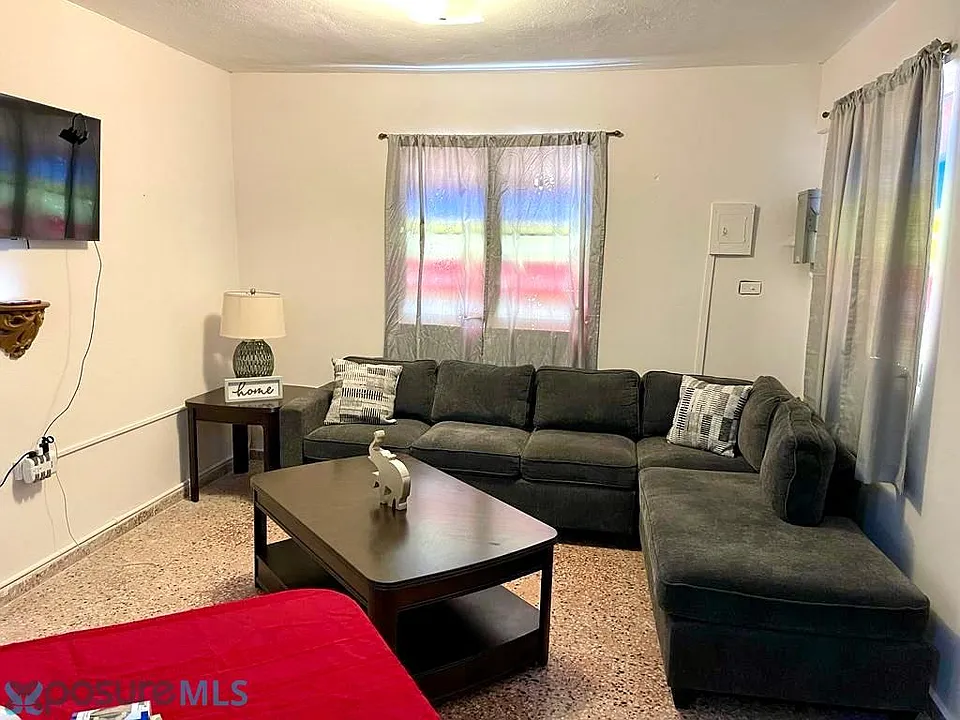 411 Atalaya