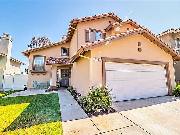 5th image of 1343 Longwood Pines Ln