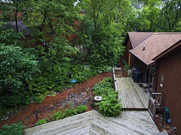 4th image of 2120 Wildview Ave