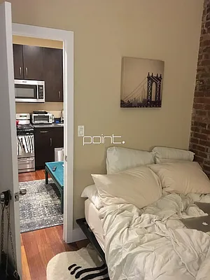 Rented by Point NYC | media 2