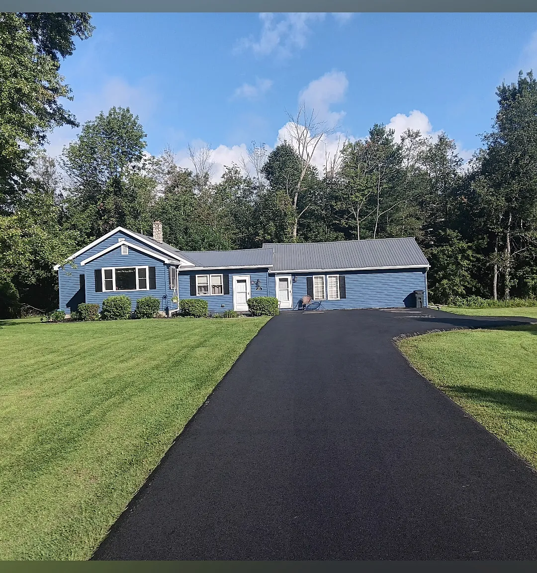105 Priddle Point Rd — Photo 1