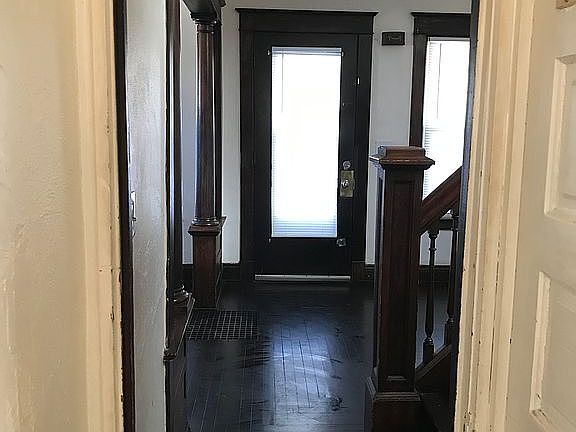 3rd image of 431 Cincinnati St