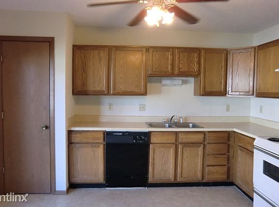 30 Kitchen 3-3-12