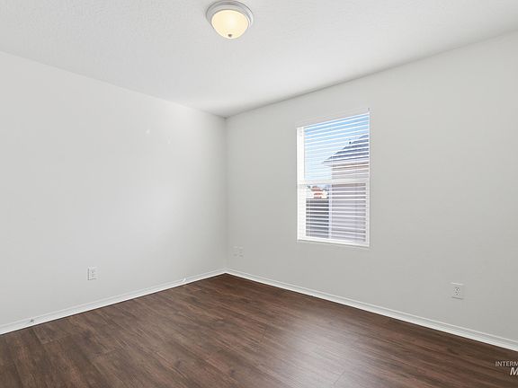 3rd image of 9516 W Portola Dr