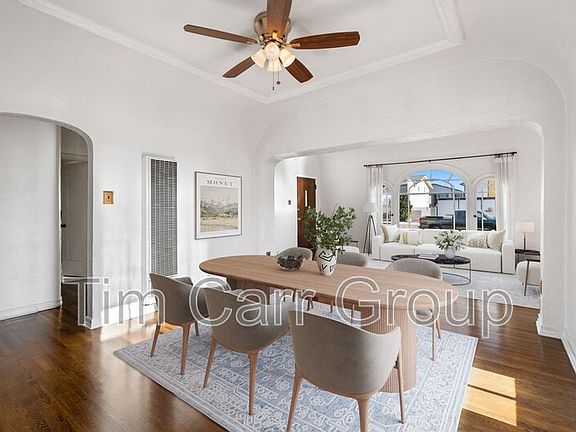 4th image of 123 E 18th St