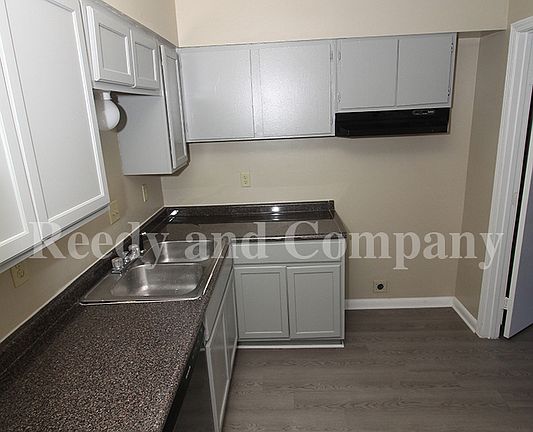 3rd image of 3800 High Bridge Ct #39