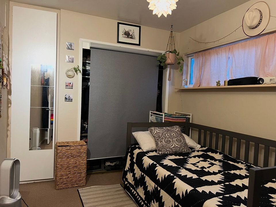 1st image of 4674-76 Muir Ave #1