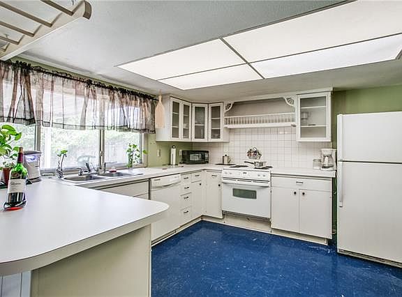 4th image of 454 Wildbriar Dr