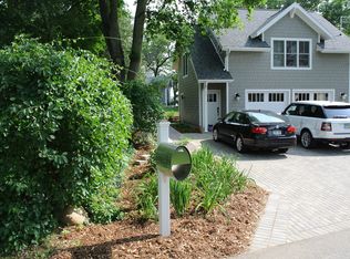 11121 Hastings Point Rd, Middleville, MI 49333