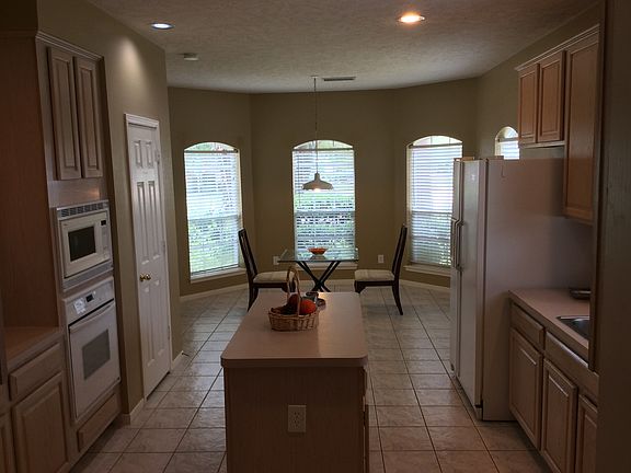 3rd image of 6726 Portuguese Bend Dr