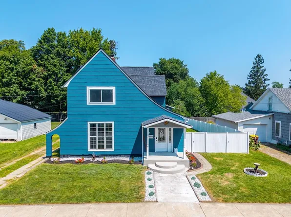 315 E Gilmore St, Angola, IN 46703