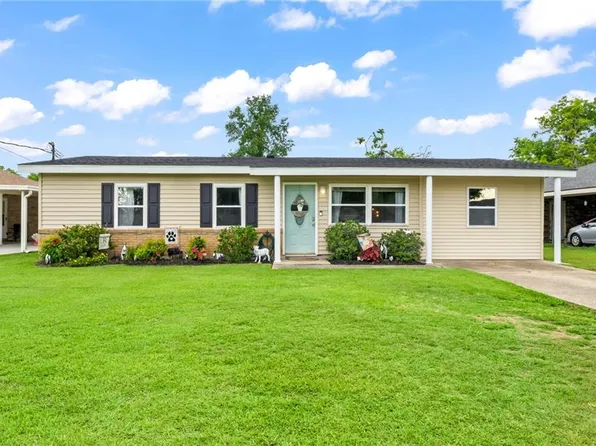 326 Barton Ave, Luling, LA 70070