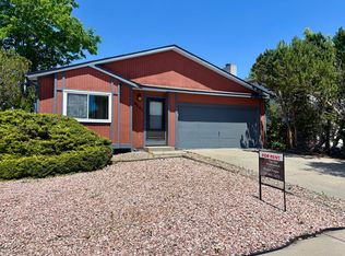 6247 Chantilly Pl, Colorado Springs, CO 80922