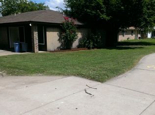 119 Del Rio Ave APT A, Benbrook, TX 76126