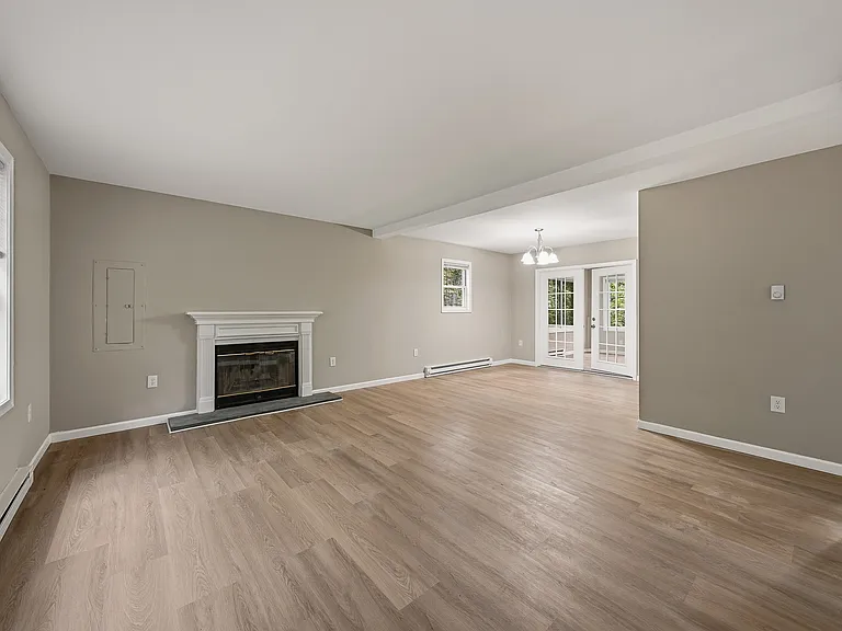 5617 Pembrook Dr — Photo 2