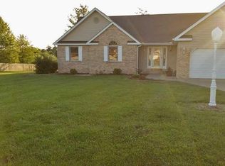 3005 Pine Ridge Dr, Herrin, IL 62948