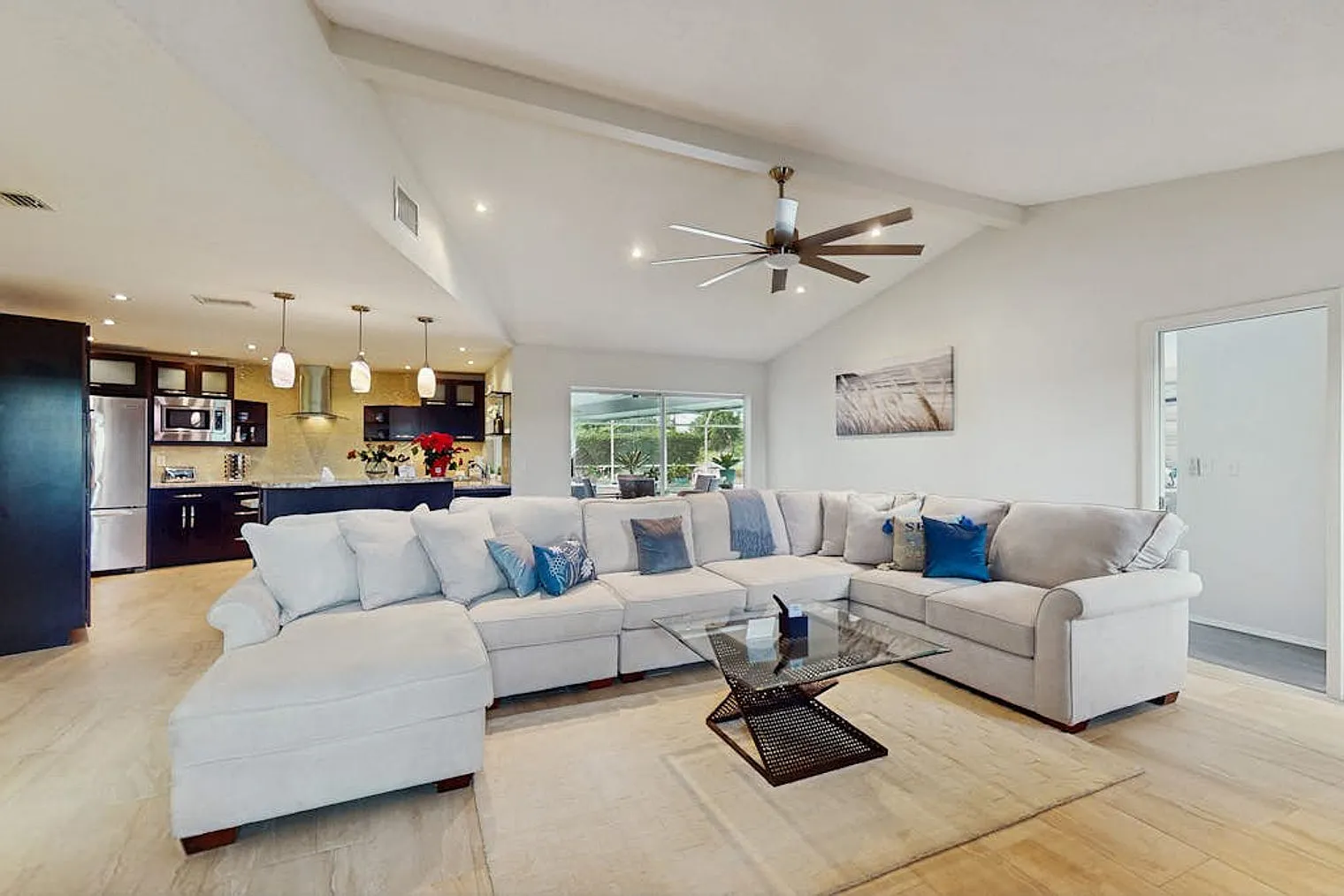 4 bed, 2.0 bath, 2615 sqft, $7,153 — Photo 1