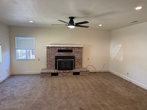 4th image of 1320 Wilson Ave