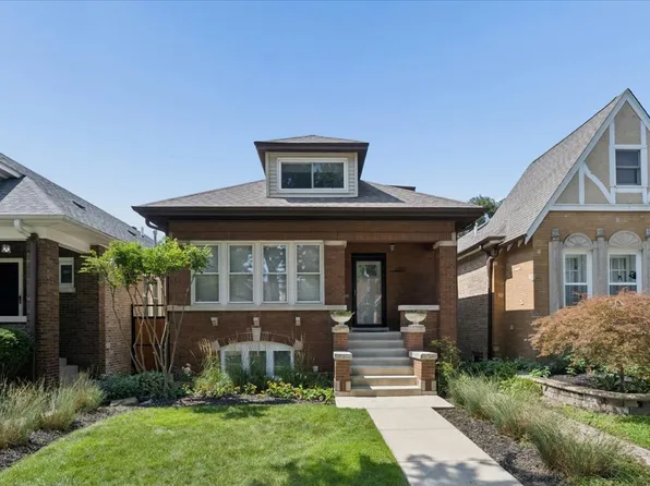 6210 N Moody Ave, Chicago, IL 60646