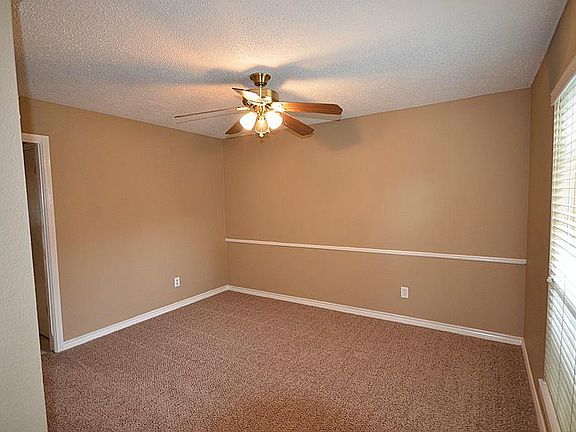 4th image of 10007 Waving Fields Dr